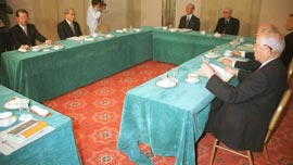 ��内ホテルで��われたセ・リーグのオーナー����会