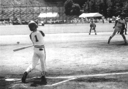 Ichiro041-1.JPG (44219 bytes)